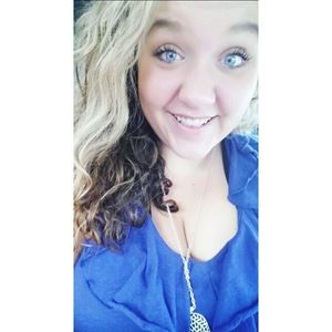 Meet your Posher, Candice